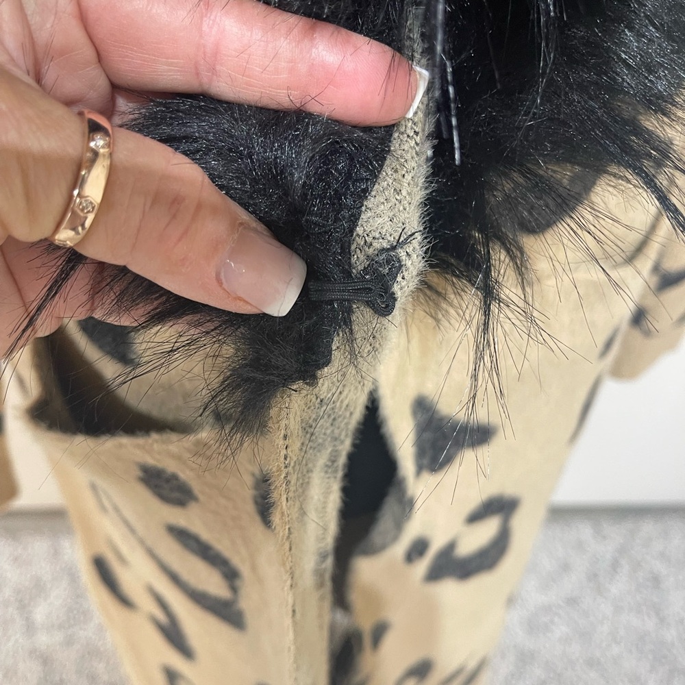 NWOT Donna Salyers Fabulous Furs Sweater Coat - Picture 5 of 14